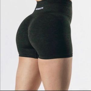 Alphalete amplify evergreen shorts